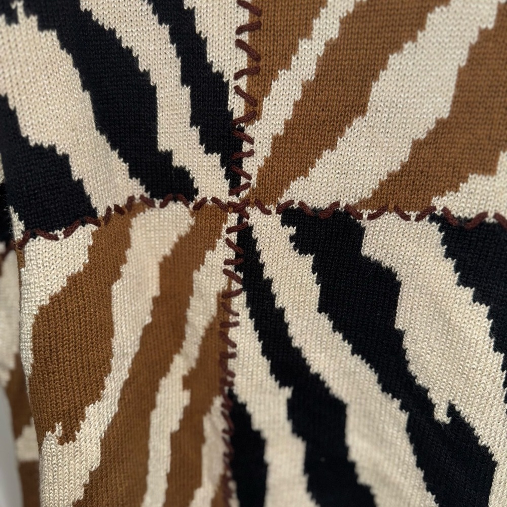 Vintage Brown & Black Zebra Print Short Sleeve Sweater with Shoulder Pads - Picture 2 of 6